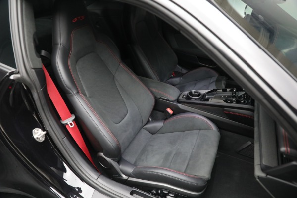 Used 2025 Porsche 911 Carrera GTS for sale $195,900 at Rolls-Royce Motor Cars Greenwich in Greenwich CT 06830 17