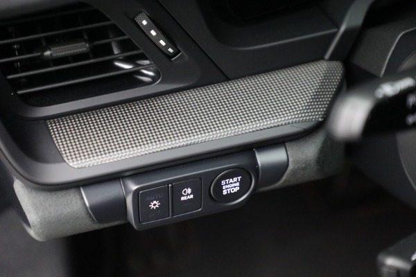 Used 2025 Porsche 911 Carrera GTS for sale $195,900 at Rolls-Royce Motor Cars Greenwich in Greenwich CT 06830 19