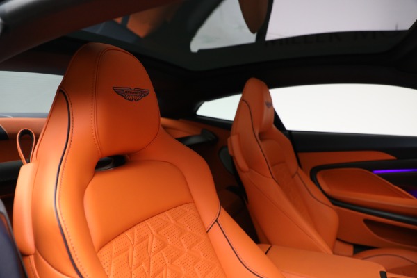 New 2025 Aston Martin Vanquish for sale $532,200 at Rolls-Royce Motor Cars Greenwich in Greenwich CT 06830 21