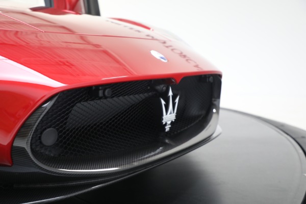 Used 2024 Maserati MC20 Cielo for sale $239,900 at Rolls-Royce Motor Cars Greenwich in Greenwich CT 06830 28