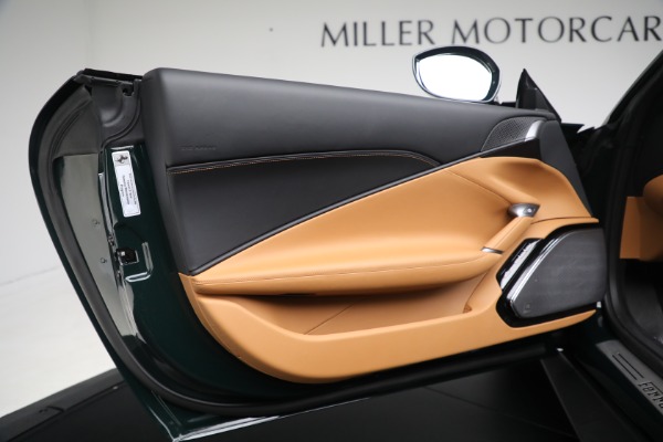Used 2025 Ferrari Roma Spider for sale $334,900 at Rolls-Royce Motor Cars Greenwich in Greenwich CT 06830 22