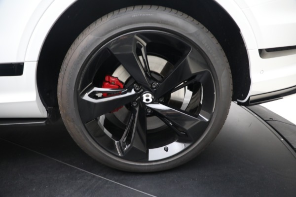 Used 2025 Bentley Bentayga EWB Azure V8 for sale $259,900 at Rolls-Royce Motor Cars Greenwich in Greenwich CT 06830 10