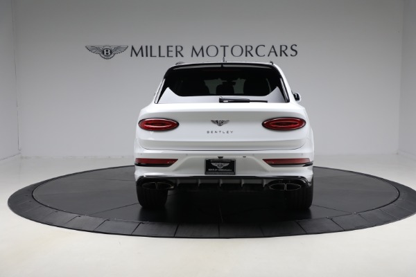 Used 2025 Bentley Bentayga EWB Azure V8 for sale $259,900 at Rolls-Royce Motor Cars Greenwich in Greenwich CT 06830 4
