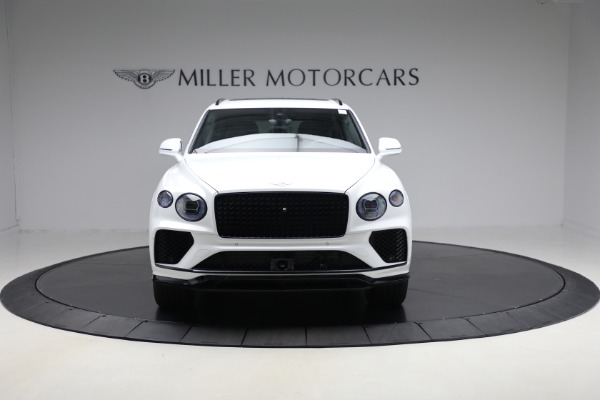 Used 2025 Bentley Bentayga EWB Azure V8 for sale $259,900 at Rolls-Royce Motor Cars Greenwich in Greenwich CT 06830 8