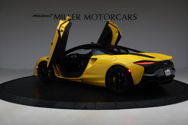 Used 2024 McLaren Artura for sale $193,900 at Rolls-Royce Motor Cars Greenwich in Greenwich CT 06830 16