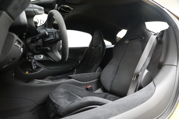 Used 2024 McLaren Artura for sale $193,900 at Rolls-Royce Motor Cars Greenwich in Greenwich CT 06830 21