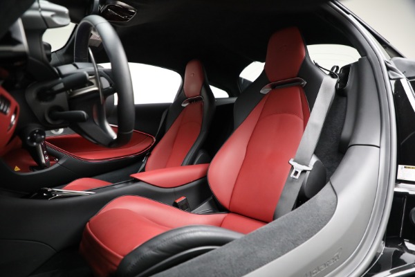 Used 2024 McLaren Artura TechLux for sale $196,900 at Rolls-Royce Motor Cars Greenwich in Greenwich CT 06830 21