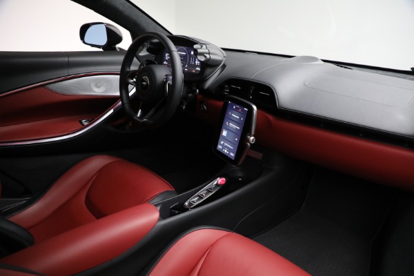 Used 2024 McLaren Artura TechLux for sale $196,900 at Rolls-Royce Motor Cars Greenwich in Greenwich CT 06830 26