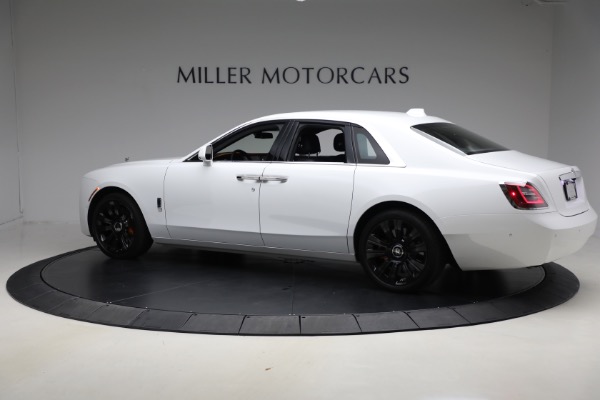 Used 2023 Rolls-Royce Ghost for sale $295,900 at Rolls-Royce Motor Cars Greenwich in Greenwich CT 06830 7