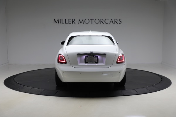 Used 2023 Rolls-Royce Ghost for sale $295,900 at Rolls-Royce Motor Cars Greenwich in Greenwich CT 06830 9