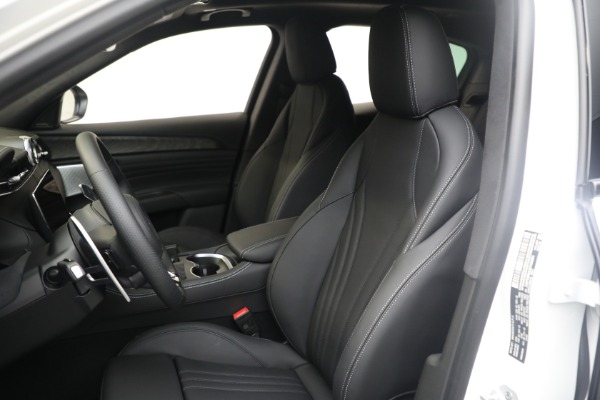 Used 2025 Maserati Grecale Modena for sale $61,116 at Rolls-Royce Motor Cars Greenwich in Greenwich CT 06830 13