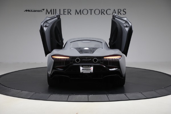 Used 2023 McLaren Artura for sale $184,900 at Rolls-Royce Motor Cars Greenwich in Greenwich CT 06830 17
