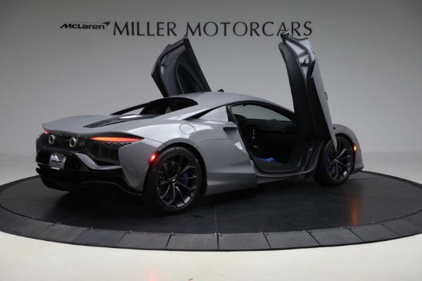 Used 2023 McLaren Artura for sale $184,900 at Rolls-Royce Motor Cars Greenwich in Greenwich CT 06830 18
