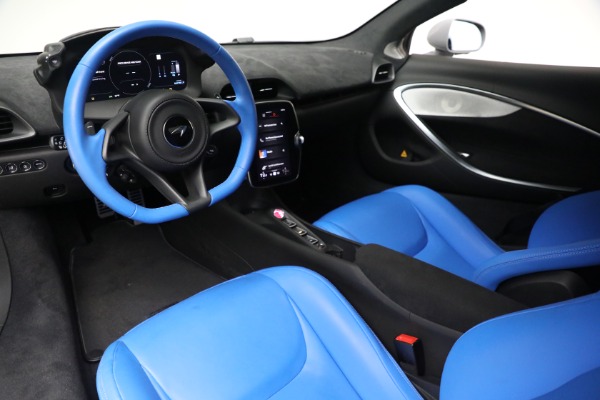 Used 2023 McLaren Artura for sale $184,900 at Rolls-Royce Motor Cars Greenwich in Greenwich CT 06830 23