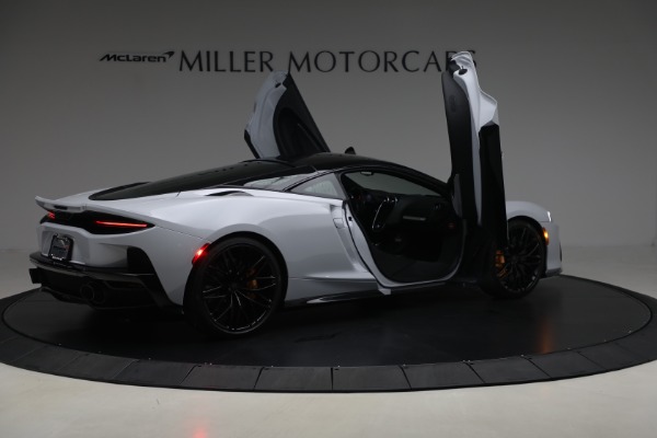 Used 2026 McLaren GTS TechLux for sale $227,900 at Rolls-Royce Motor Cars Greenwich in Greenwich CT 06830 18