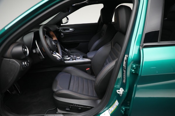 New 2025 Alfa Romeo Giulia Intensa for sale $50,568 at Rolls-Royce Motor Cars Greenwich in Greenwich CT 06830 16