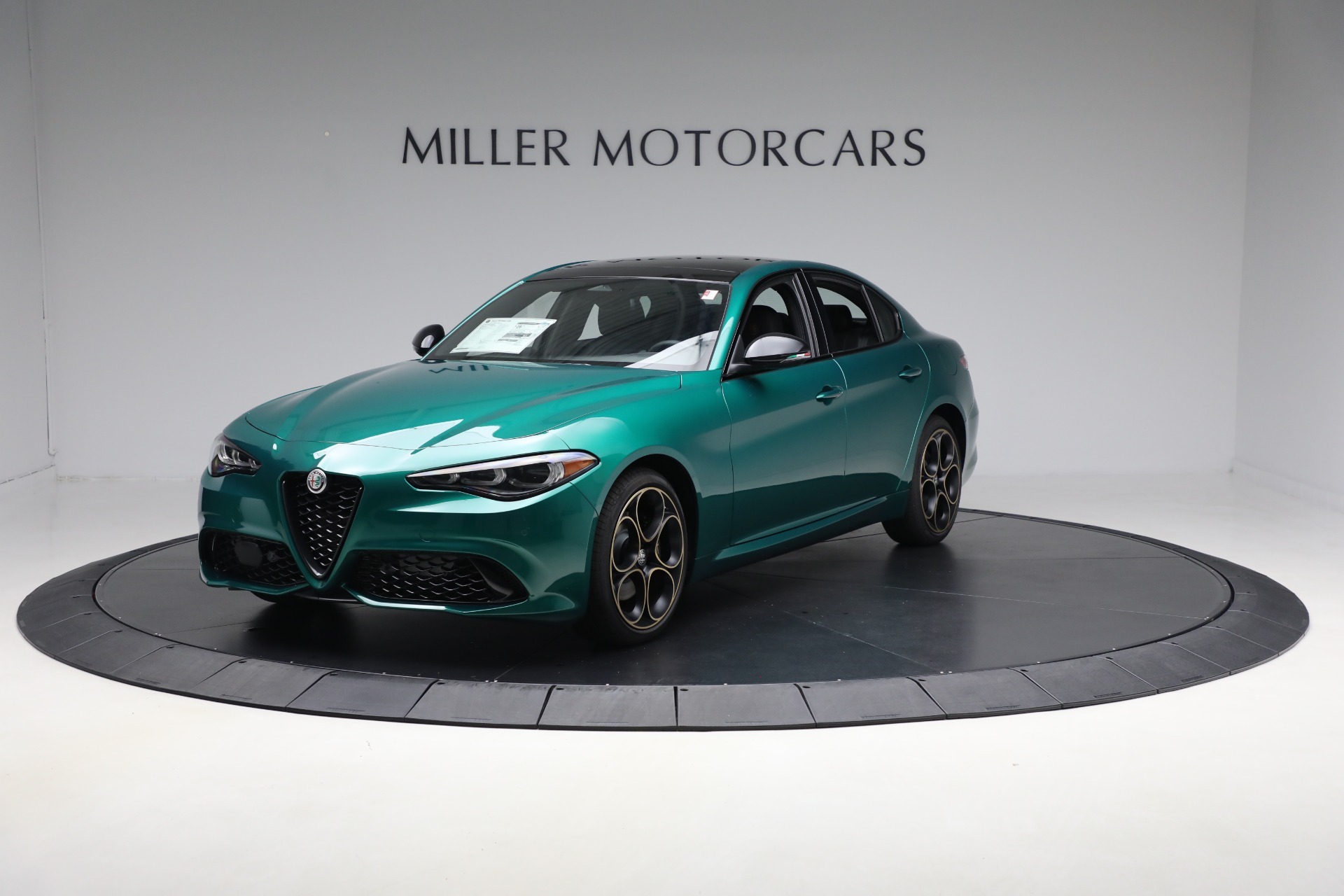 New 2025 Alfa Romeo Giulia Intensa for sale $50,568 at Rolls-Royce Motor Cars Greenwich in Greenwich CT 06830 1