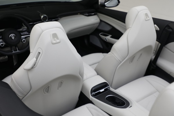 New 2026 Maserati GranCabrio Modena for sale $165,455 at Rolls-Royce Motor Cars Greenwich in Greenwich CT 06830 24