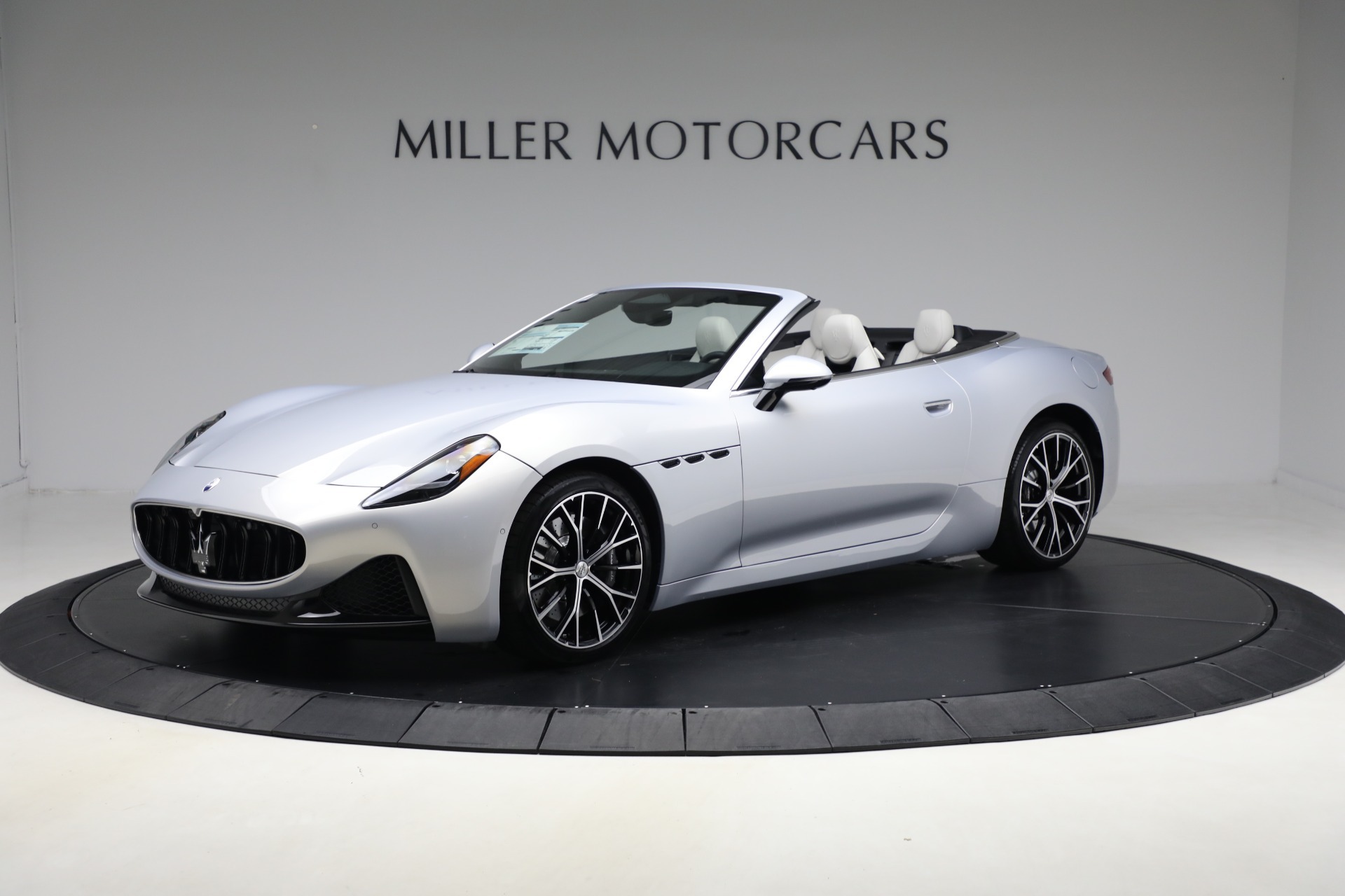 New 2026 Maserati GranCabrio Modena for sale $165,455 at Rolls-Royce Motor Cars Greenwich in Greenwich CT 06830 1