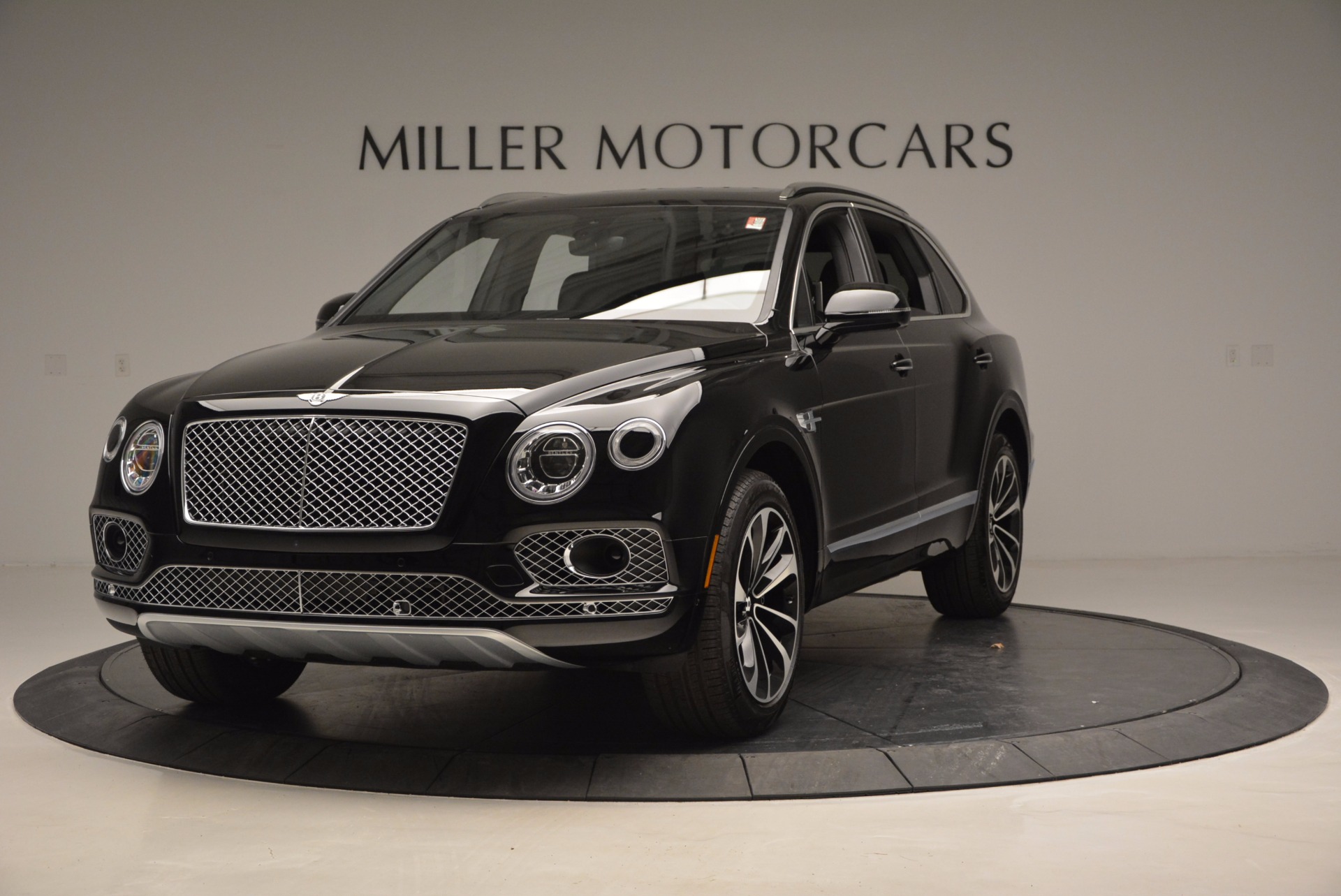 Used 2017 Bentley Bentayga for sale Sold at Rolls-Royce Motor Cars Greenwich in Greenwich CT 06830 1