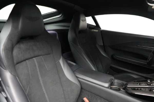 Used 2025 Aston Martin Vantage for sale $189,900 at Rolls-Royce Motor Cars Greenwich in Greenwich CT 06830 24