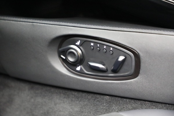 Used 2025 Aston Martin Vantage for sale $189,900 at Rolls-Royce Motor Cars Greenwich in Greenwich CT 06830 27