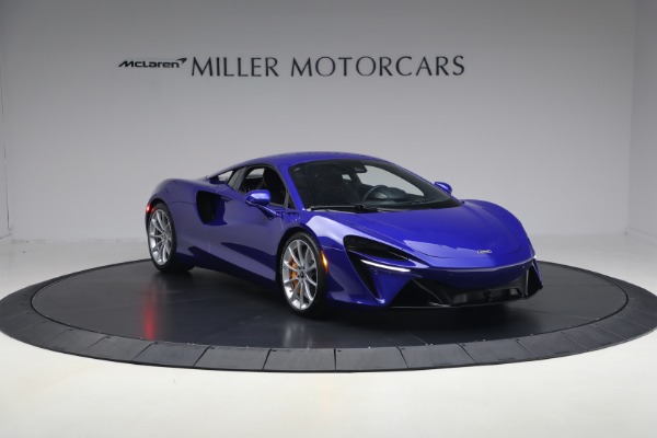 Used 2024 McLaren Artura Vision for sale $197,900 at Rolls-Royce Motor Cars Greenwich in Greenwich CT 06830 11