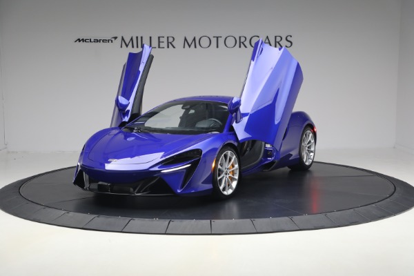 Used 2024 McLaren Artura Vision for sale $197,900 at Rolls-Royce Motor Cars Greenwich in Greenwich CT 06830 14