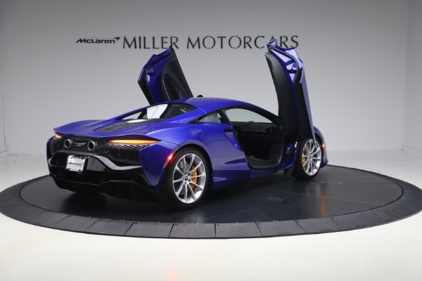 Used 2024 McLaren Artura Vision for sale $197,900 at Rolls-Royce Motor Cars Greenwich in Greenwich CT 06830 18