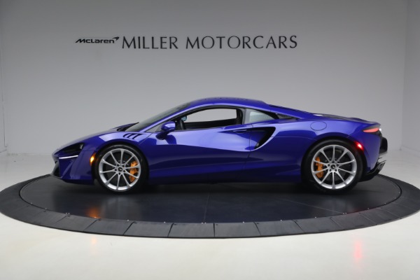 Used 2024 McLaren Artura Vision for sale $197,900 at Rolls-Royce Motor Cars Greenwich in Greenwich CT 06830 3