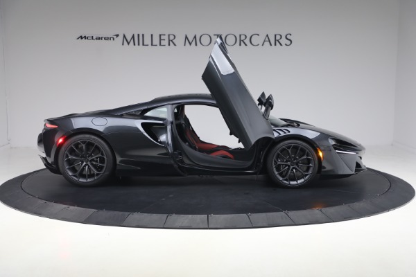 New 2026 McLaren Artura TechLux for sale $298,400 at Rolls-Royce Motor Cars Greenwich in Greenwich CT 06830 19