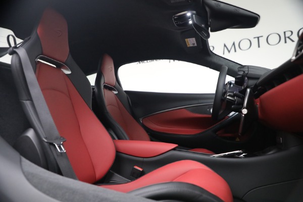 New 2026 McLaren Artura TechLux for sale $298,400 at Rolls-Royce Motor Cars Greenwich in Greenwich CT 06830 24