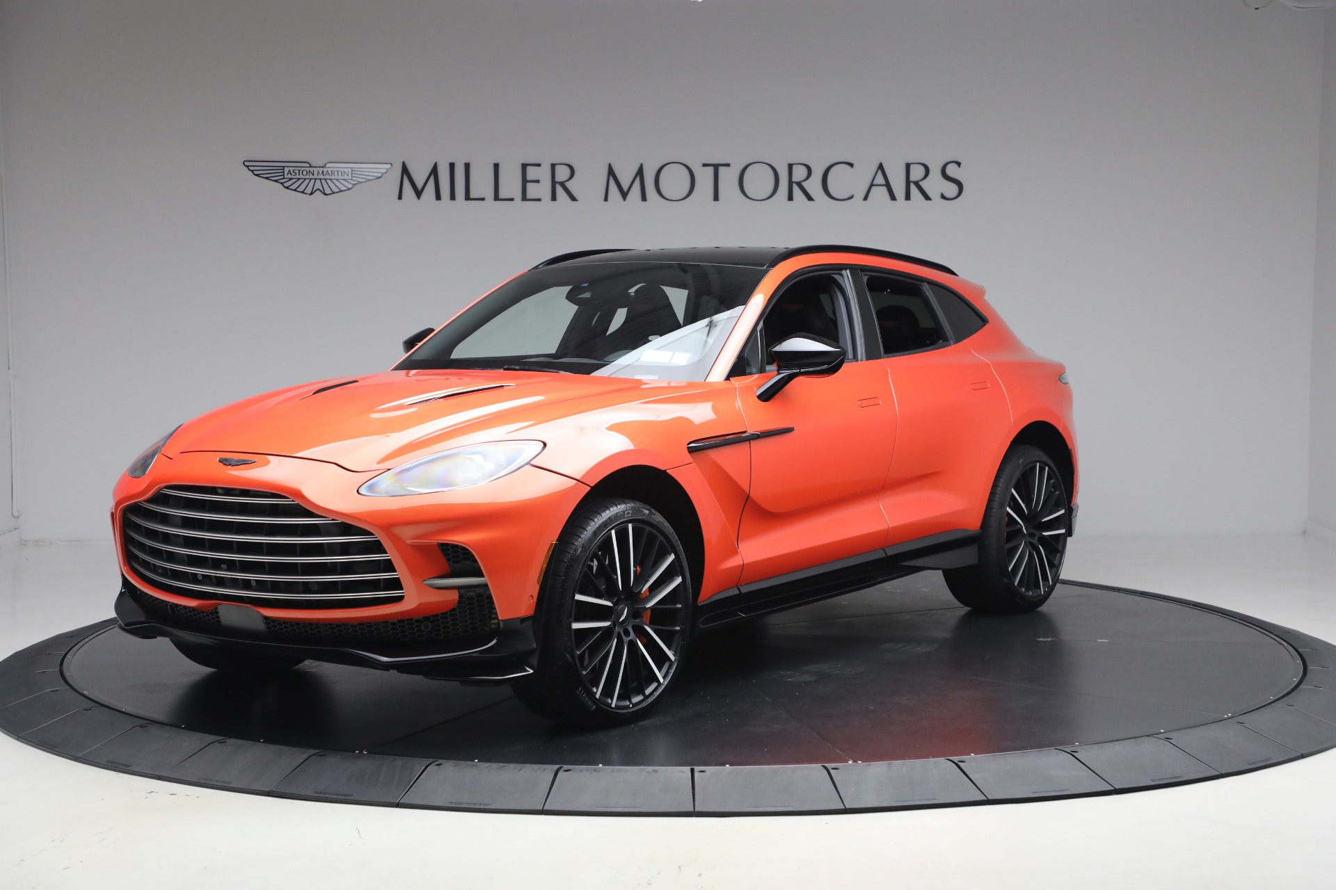 Used 2023 Aston Martin DBX 707 for sale $153,900 at Rolls-Royce Motor Cars Greenwich in Greenwich CT 06830 1