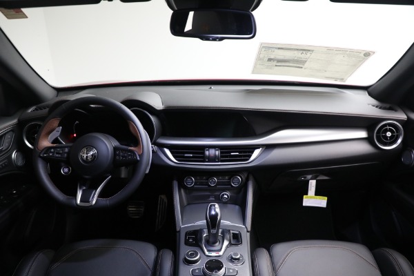 New 2025 Alfa Romeo Stelvio Intensa for sale $58,445 at Rolls-Royce Motor Cars Greenwich in Greenwich CT 06830 19
