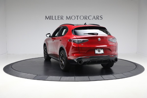 New 2025 Alfa Romeo Stelvio Intensa for sale $58,445 at Rolls-Royce Motor Cars Greenwich in Greenwich CT 06830 4