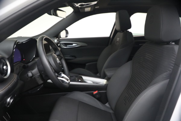 Used 2025 Alfa Romeo Tonale GME for sale Sold at Rolls-Royce Motor Cars Greenwich in Greenwich CT 06830 14