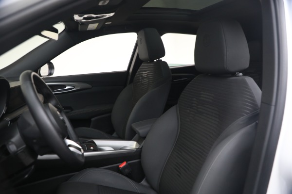 Used 2025 Alfa Romeo Tonale GME for sale Sold at Rolls-Royce Motor Cars Greenwich in Greenwich CT 06830 15