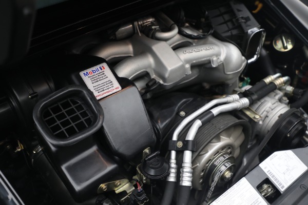 Used 1997 Porsche 911 Carrera for sale $275,900 at Rolls-Royce Motor Cars Greenwich in Greenwich CT 06830 21