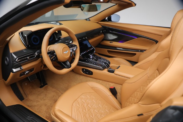 New 2026 Aston Martin Vanquish Volante for sale $581,800 at Rolls-Royce Motor Cars Greenwich in Greenwich CT 06830 25