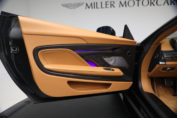 New 2026 Aston Martin Vanquish Volante for sale $581,800 at Rolls-Royce Motor Cars Greenwich in Greenwich CT 06830 28