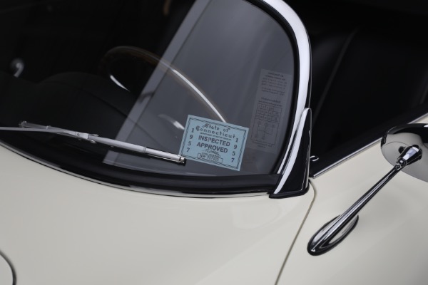 Used 1957 Porsche 356 Speedster 1600 Super for sale $434,900 at Rolls-Royce Motor Cars Greenwich in Greenwich CT 06830 25