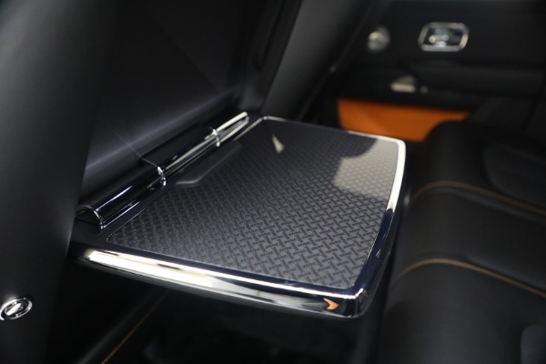 Used 2026 Rolls-Royce Black Badge Cullinan for sale $512,900 at Rolls-Royce Motor Cars Greenwich in Greenwich CT 06830 28