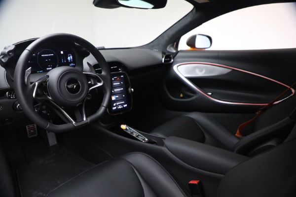 New 2026 McLaren Artura TechLux for sale $314,250 at Rolls-Royce Motor Cars Greenwich in Greenwich CT 06830 22