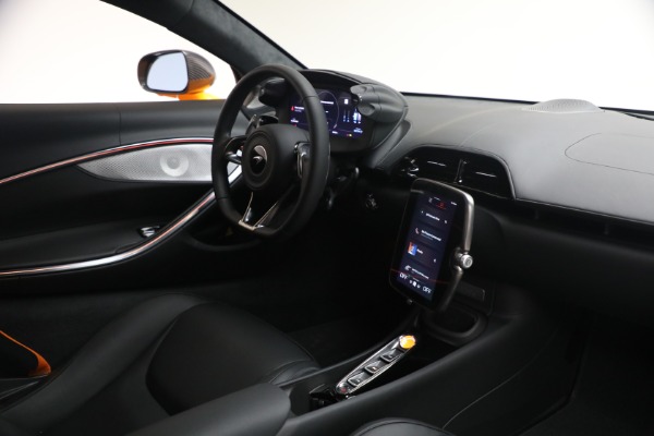 New 2026 McLaren Artura TechLux for sale $314,250 at Rolls-Royce Motor Cars Greenwich in Greenwich CT 06830 28