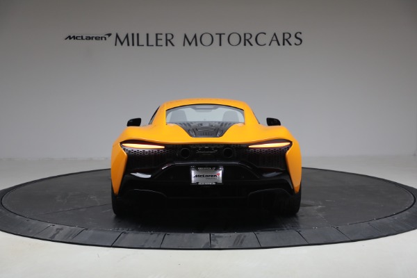 New 2026 McLaren Artura TechLux for sale $314,250 at Rolls-Royce Motor Cars Greenwich in Greenwich CT 06830 6