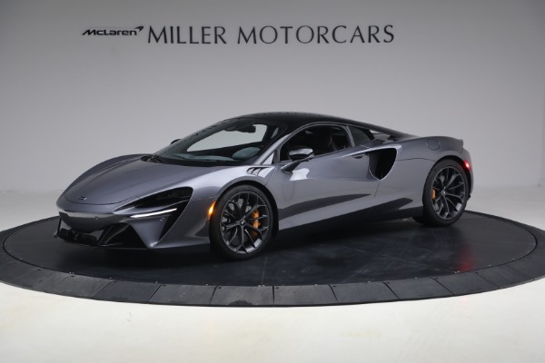 Used 2024 McLaren Artura Performance for sale $191,900 at Rolls-Royce Motor Cars Greenwich in Greenwich CT 06830 2