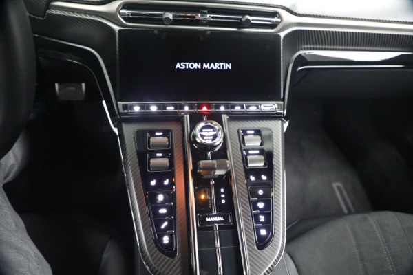 Used 2025 Aston Martin Vantage for sale $192,900 at Rolls-Royce Motor Cars Greenwich in Greenwich CT 06830 22