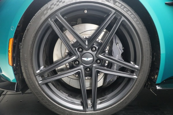 Used 2025 Aston Martin Vantage for sale $192,900 at Rolls-Royce Motor Cars Greenwich in Greenwich CT 06830 28