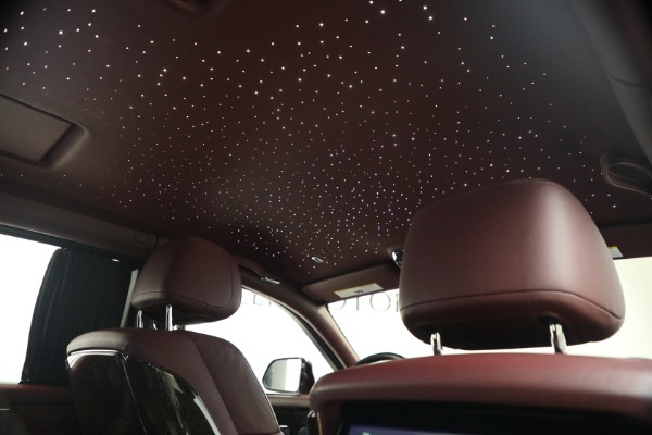 Used 2018 Rolls-Royce Phantom EWB for sale $309,900 at Rolls-Royce Motor Cars Greenwich in Greenwich CT 06830 25