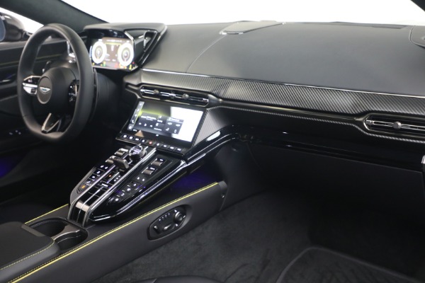 New 2026 Aston Martin Vantage S for sale $247,500 at Rolls-Royce Motor Cars Greenwich in Greenwich CT 06830 25